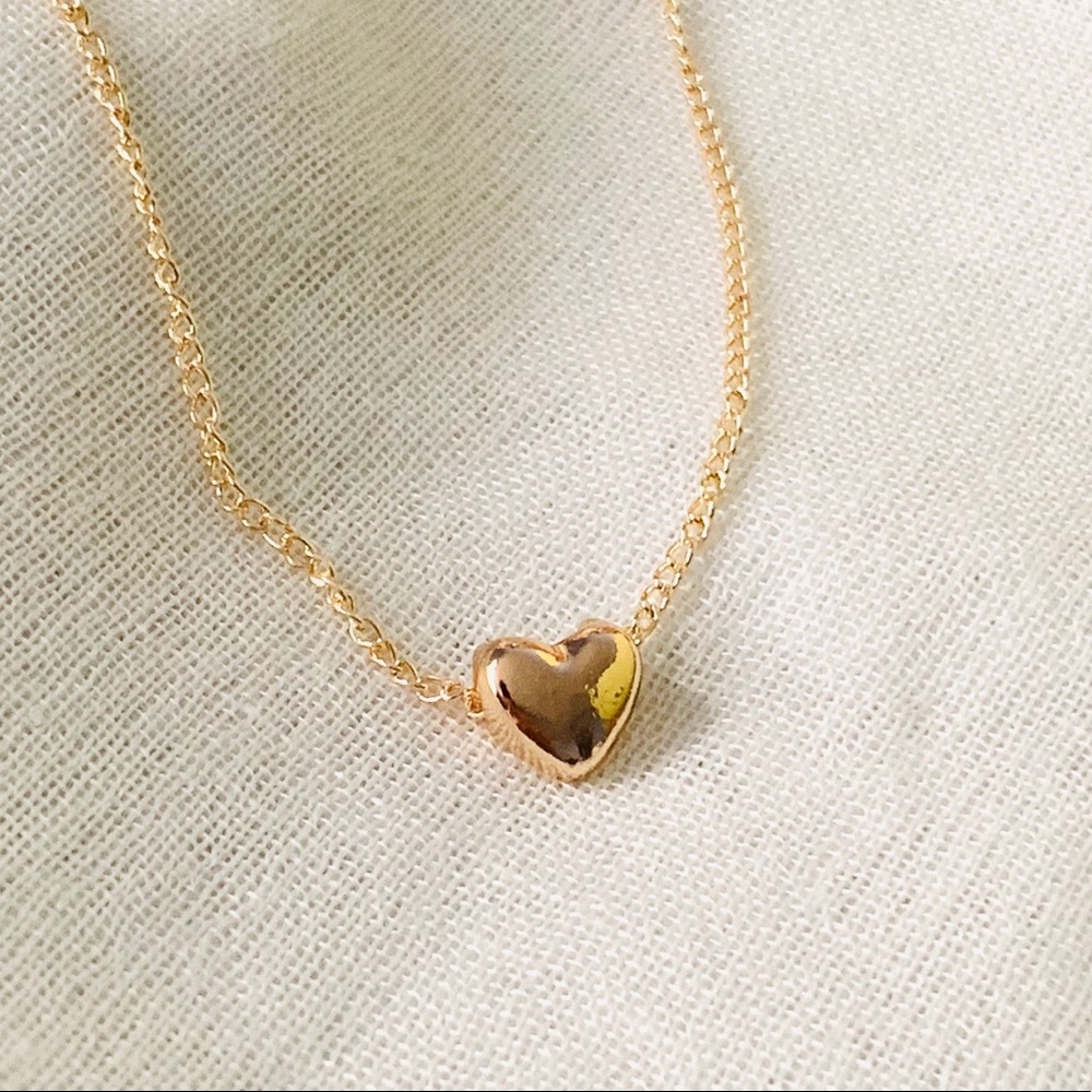 💛 Hot Buy 💝 Little Gold Round Heart Necklace NEW